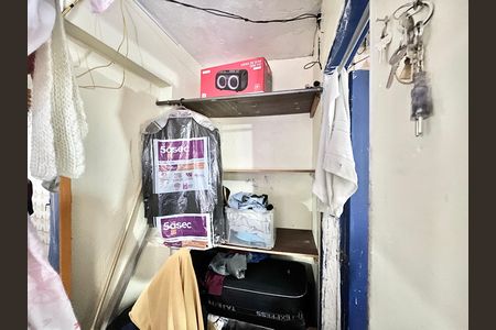 Sala/Quarto/Cozinha de casa para alugar com 1 quarto, 35m² em Jardim Santa Cruz, São Paulo
