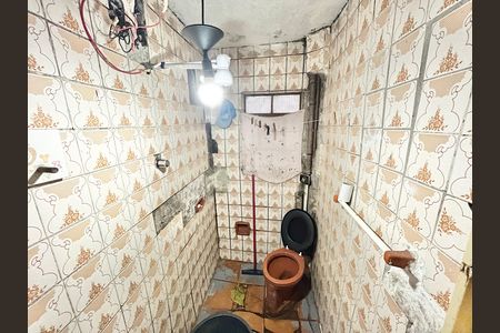 Casa para alugar com 35m², 1 quarto e sem vaga Casa para alugar com 35m², 1 quarto e sem vagaBanheiro