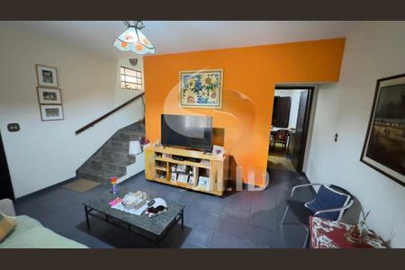 Casa à venda com 100m², 3 quartos e 2 vagas