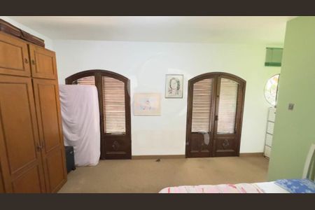 Casa à venda com 3 quartos, 100m² em Vila Sofia, São Paulo