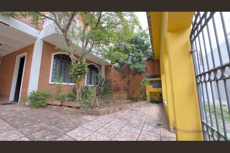Casa à venda com 3 quartos, 100m² em Vila Sofia, São Paulo