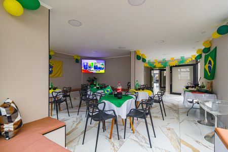 Apartamento à venda com 55m², 2 quartos e 1 vaga Apartamento à venda com 55m², 2 quartos e 1 vagaSalão de Festas