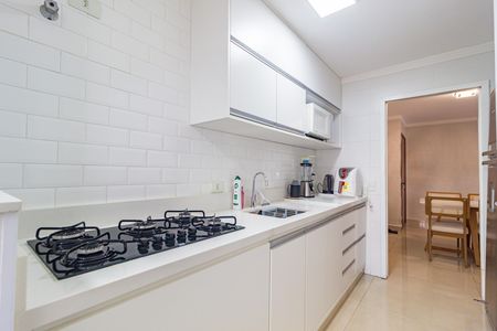 Apartamento à venda com 55m², 2 quartos e 1 vaga Apartamento à venda com 55m², 2 quartos e 1 vagaCozinha