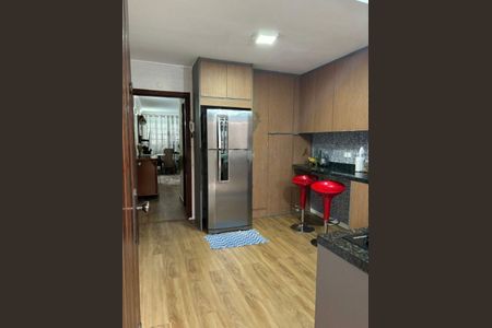 Casa à venda com 142m², 2 quartos e 1 vaga