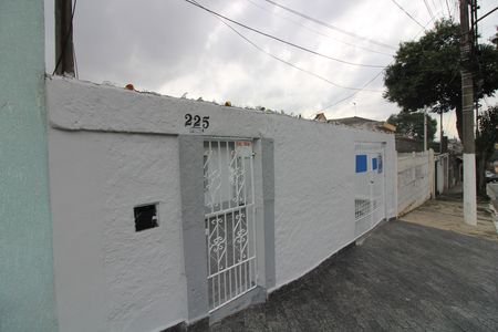 Casa para alugar com 79m², 2 quartos e 1 vagafachada