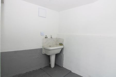 Casa para alugar com 79m², 2 quartos e 1 vagaÁrea de Serviço