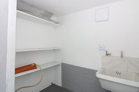 Casa para alugar com 79m², 2 quartos e 1 vagaÁrea de Serviço