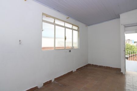 Casa para alugar com 79m², 2 quartos e 1 vagaquarto 2 externo