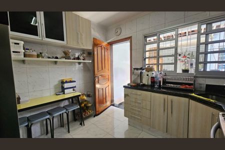 Casa à venda com 136m², 3 quartos e 2 vagas