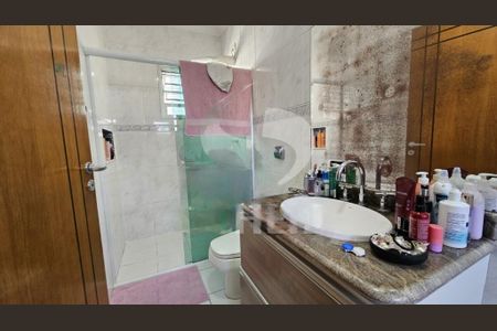 Casa à venda com 136m², 3 quartos e 2 vagas