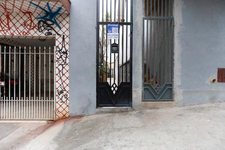 Apartamento para alugar com 30m², 1 quarto e sem vaga Apartamento para alugar com 30m², 1 quarto e sem vagaFachada do condomínio + plaquinha