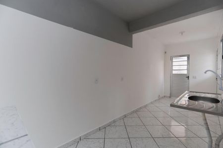 Sala/Cozinha de apartamento para alugar com 1 quarto, 30m² em Vila Nova Cachoeirinha, São Paulo