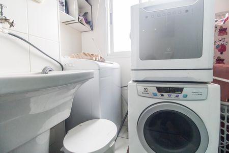 Apartamento para alugar com 72m², 2 quartos e 1 vaga Apartamento para alugar com 72m², 2 quartos e 1 vagaÁrea de Serviço