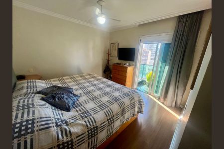 Apartamento à venda com 201m², 4 quartos e 4 vagas Apartamento à venda com 201m², 4 quartos e 4 vagasQuarto