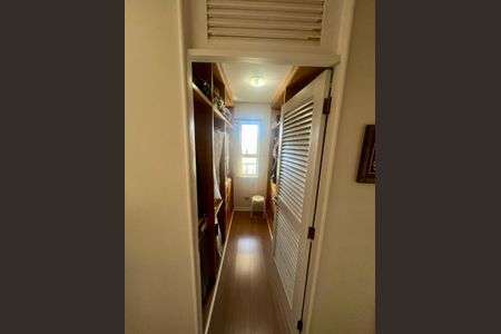 Suíte de apartamento à venda com 4 quartos, 201m² em Higienópolis, São Paulo