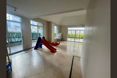 Área externa de apartamento à venda com 4 quartos, 201m² em Higienópolis, São Paulo