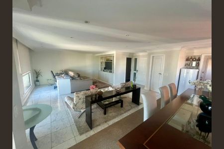 Apartamento à venda com 201m², 4 quartos e 4 vagas Apartamento à venda com 201m², 4 quartos e 4 vagasSala