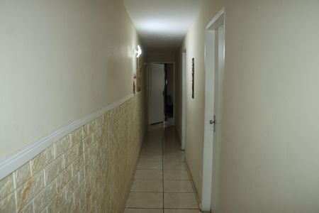 Casa para alugar com 176m², 2 quartos e 1 vagaCorredor
