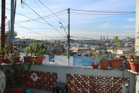 Casa para alugar com 176m², 2 quartos e 1 vagaÁrea externa