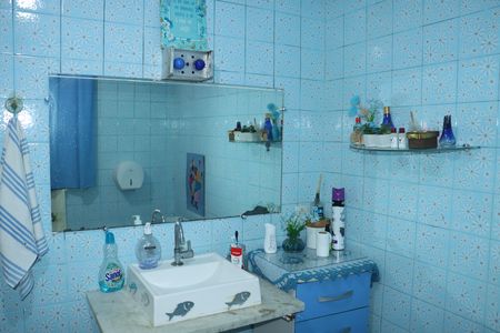 Casa para alugar com 2 quartos, 176m² em Jardim Estela, Embu das Artes