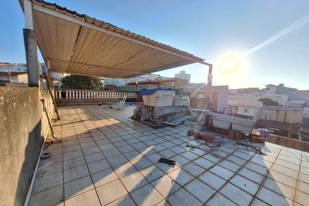 Casa para alugar com 207m², 2 quartos e 5 vagasParte superior 