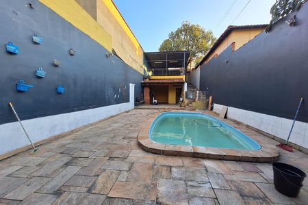 Casa para alugar com 207m², 2 quartos e 5 vagasPiscina