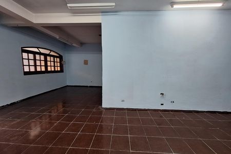 Casa para alugar com 207m², 2 quartos e 5 vagasSala
