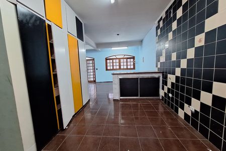 Casa para alugar com 207m², 2 quartos e 5 vagasCozinha