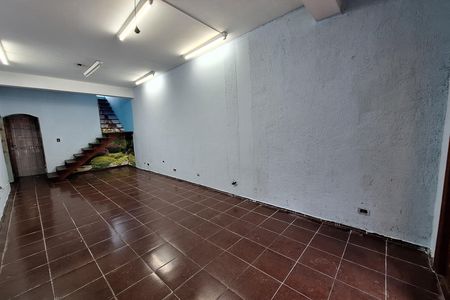 Casa para alugar com 207m², 2 quartos e 5 vagasSala