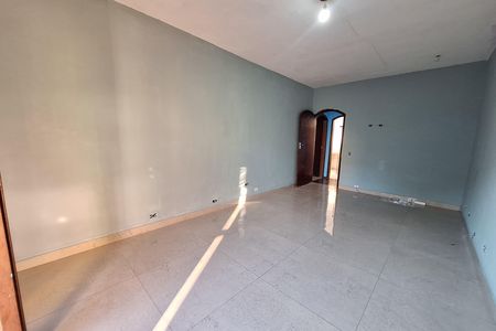 Casa para alugar com 207m², 2 quartos e 5 vagasQuarto 