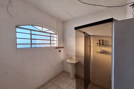 Casa para alugar com 207m², 2 quartos e 5 vagasBanheiro