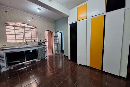Casa para alugar com 207m², 2 quartos e 5 vagasCozinha