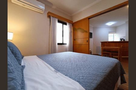 Apartamento à venda com 34m², 1 quarto e 1 vaga