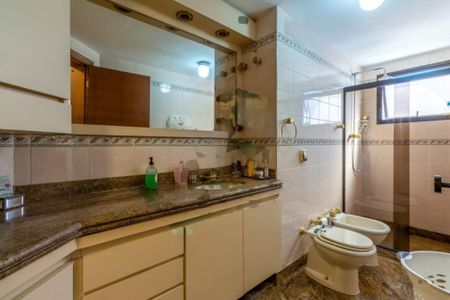 Apartamento à venda com 239m², 3 quartos e 3 vagas