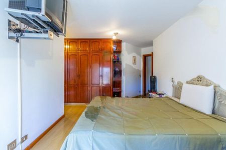 Apartamento à venda com 239m², 3 quartos e 3 vagas