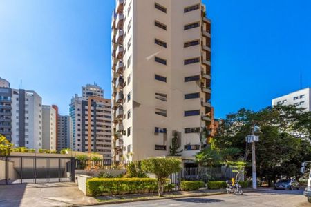 Apartamento à venda com 239m², 3 quartos e 3 vagas