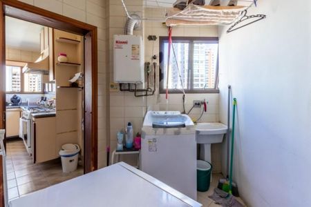 Apartamento à venda com 239m², 3 quartos e 3 vagas