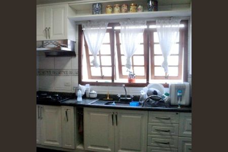 Casa à venda com 181m², 4 quartos e 3 vagas