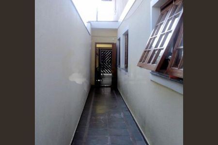 Casa à venda com 181m², 4 quartos e 3 vagas