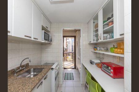 Apartamento à venda com 90m², 2 quartos e 2 vagas