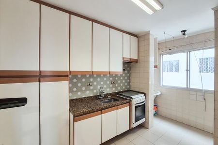 Apartamento à venda com 61m², 2 quartos e 1 vaga Apartamento à venda com 61m², 2 quartos e 1 vagaCozinha e Área de Serviço