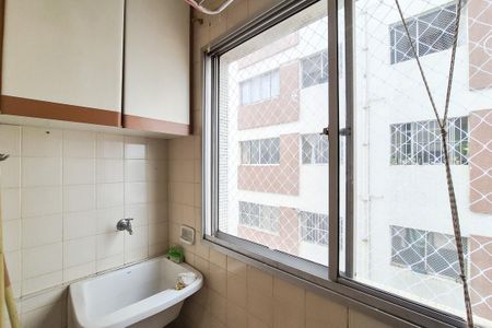 Apartamento à venda com 61m², 2 quartos e 1 vaga Apartamento à venda com 61m², 2 quartos e 1 vagaCozinha e Área de Serviço
