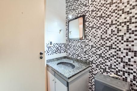 Apartamento à venda com 61m², 2 quartos e 1 vaga Apartamento à venda com 61m², 2 quartos e 1 vagaBanheiro Social
