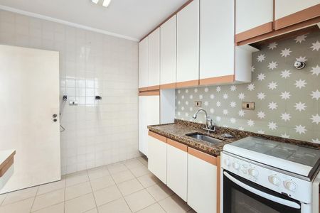 Apartamento à venda com 61m², 2 quartos e 1 vaga Apartamento à venda com 61m², 2 quartos e 1 vagaCozinha e Área de Serviço