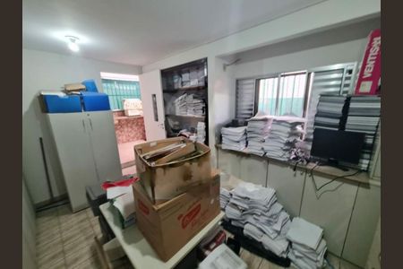 Casa à venda com 3 quartos, 180m² em Jardim Santa Cruz (Campo Grande), São Paulo