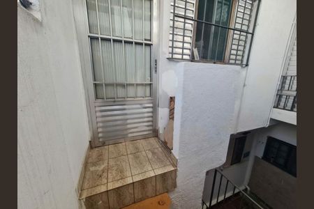 Casa à venda com 3 quartos, 180m² em Jardim Santa Cruz (Campo Grande), São Paulo
