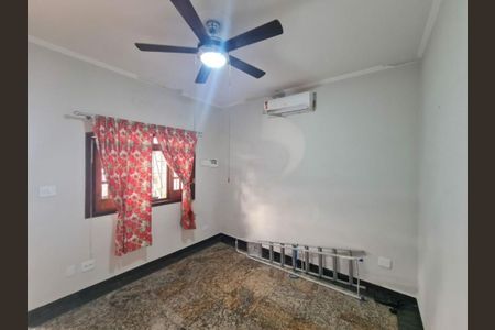 Casa à venda com 3 quartos, 180m² em Jardim Santa Cruz (Campo Grande), São Paulo