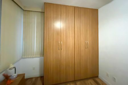 Casa à venda com 3 quartos, 188m² em Fernão Dias, Belo Horizonte