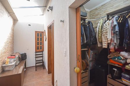 Closet da suíte de casa à venda com 2 quartos, 224m² em Conjunto Planalto, São Bernardo do Campo