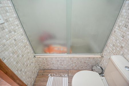 Casa à venda com 224m², 2 quartos e 3 vagas Casa à venda com 224m², 2 quartos e 3 vagasBanheiro da Suíte